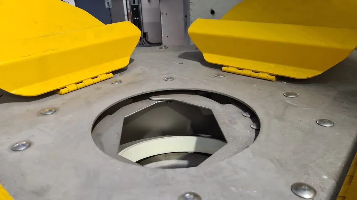 Ingtec AG - big bag unloading station bulk material